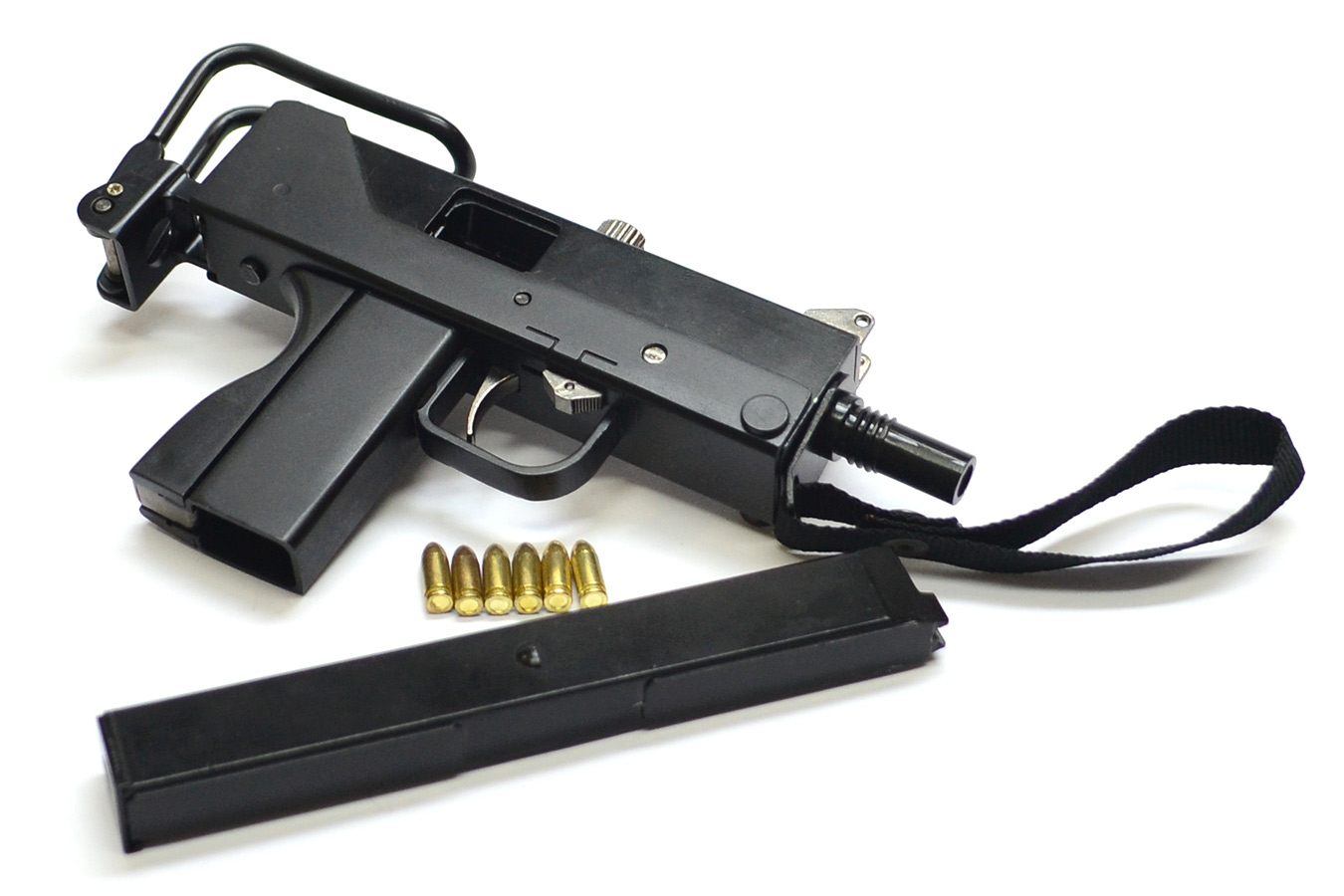 Макет пистолета-пулемета MAC Ingram Model 10 в масштабе 1:2.